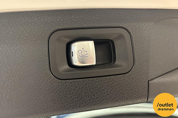Mercedes-Benz E220 20 of 26