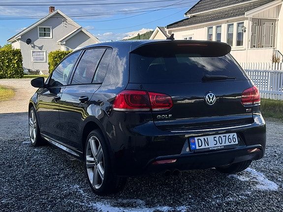Volkswagen Golf VI 3 of 5