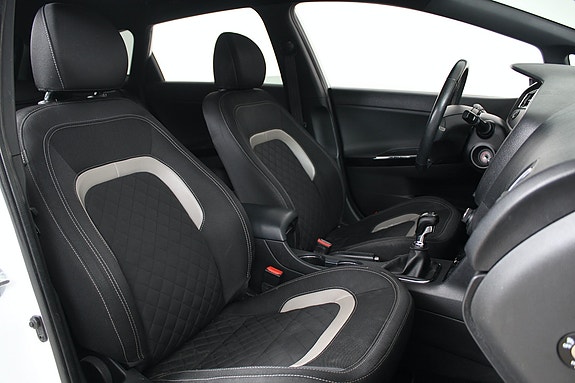 Kia Ceed 5 of 5