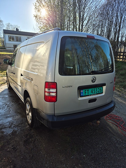 Volkswagen Caddy Maxi 4 of 5