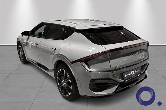 Kia EV6 3 of 11
