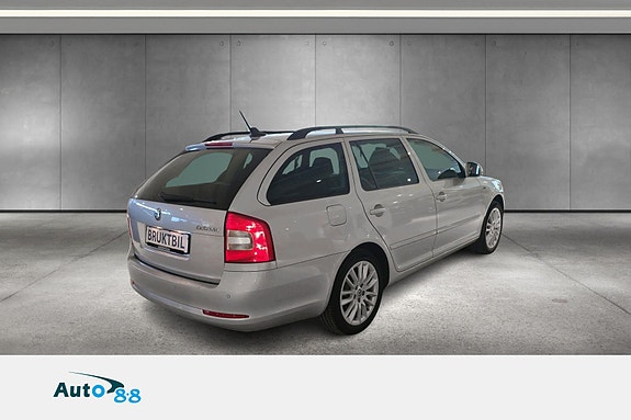 Skoda Octavia 4 of 5