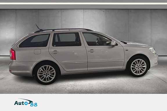 Skoda Octavia 5 of 5