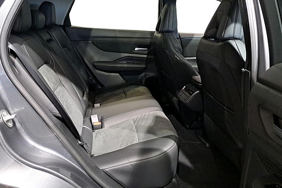 Nissan Ariya 22 of 24