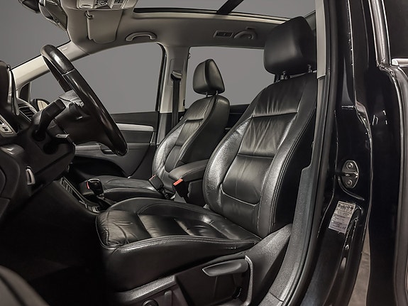 Volkswagen Sharan 12 of 22