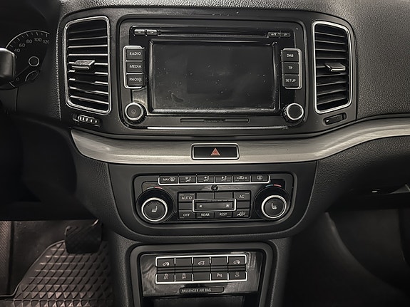 Volkswagen Sharan 14 of 22