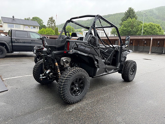 Can-Am Maverick Sport 1000R DPS Showa demper 3 of 5