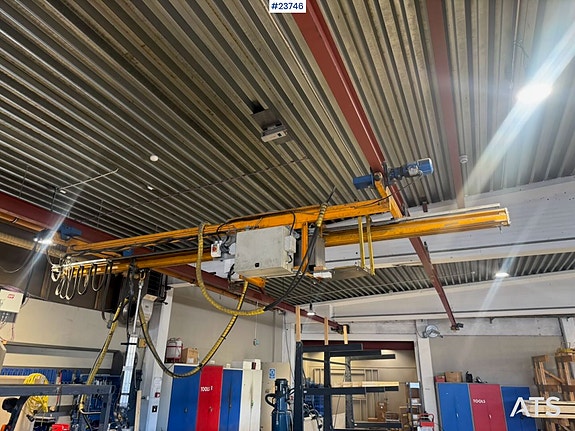 Traverskran  - 30 meter skinnegang + hengepresser 3 of 13