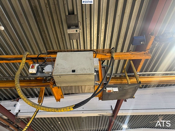 Traverskran  - 30 meter skinnegang + hengepresser 6 of 13