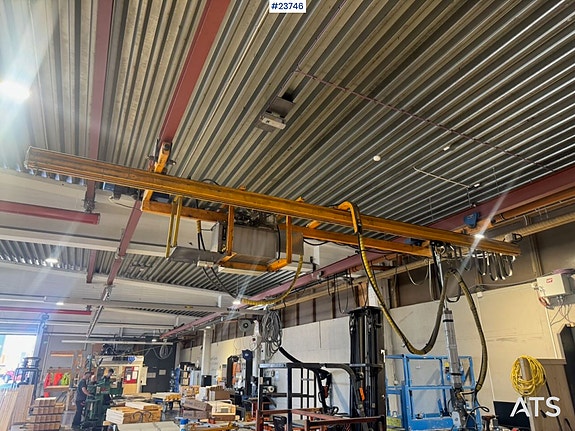 Traverskran  - 30 meter skinnegang + hengepresser 2 of 13