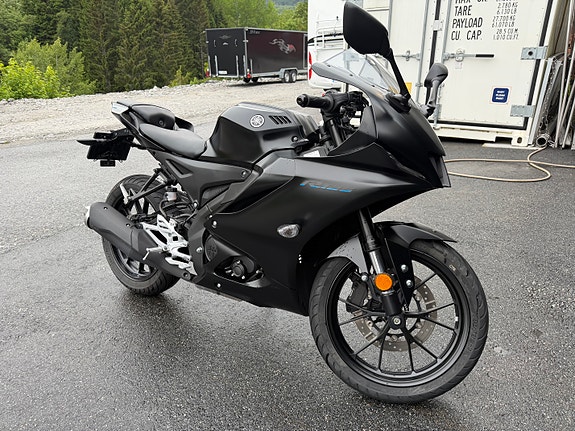 Yamaha YZF-R 125 5 of 5