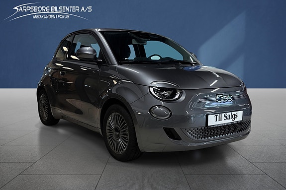 Fiat 500e 3 of 5