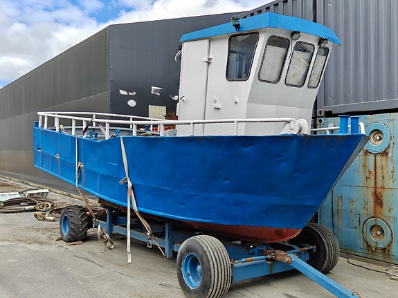Aluminium slepebåt, 7,4m, 240hk