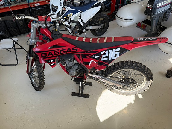 GasGas MC250F 2 of 7