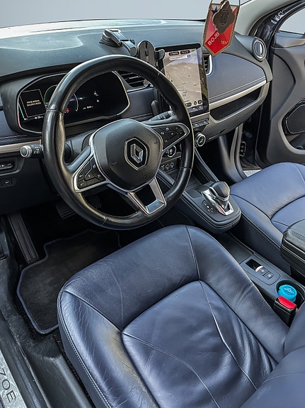 Renault Zoe 7 of 16