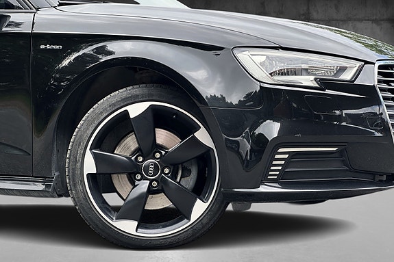 Audi A3 4 of 5