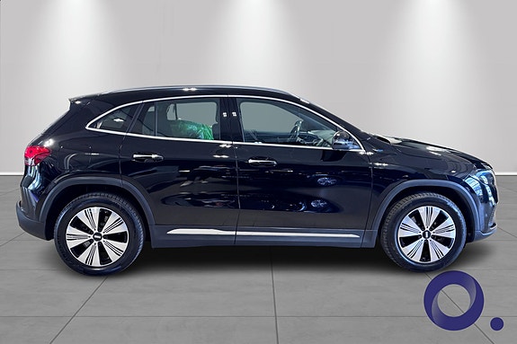Mercedes-Benz EQA250 3 of 5