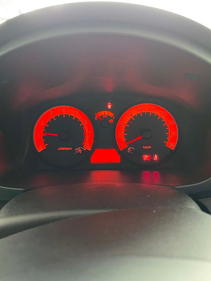 Kia Picanto 5 of 5