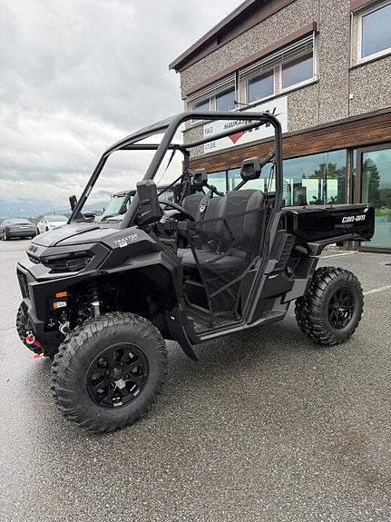 Can-Am Traxter HD11 10 of 17