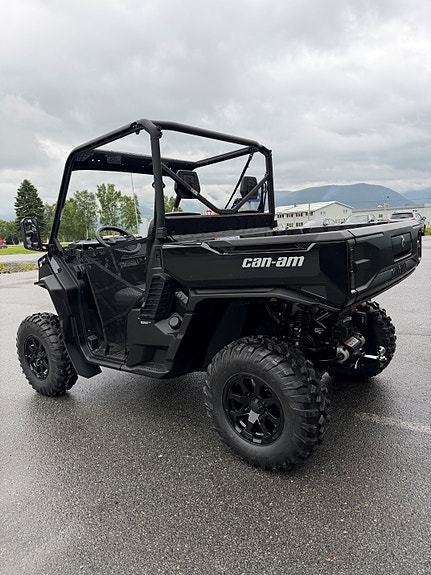 Can-Am Traxter HD11 8 of 17