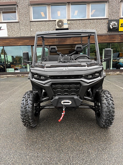 Can-Am Traxter HD11 5 of 5