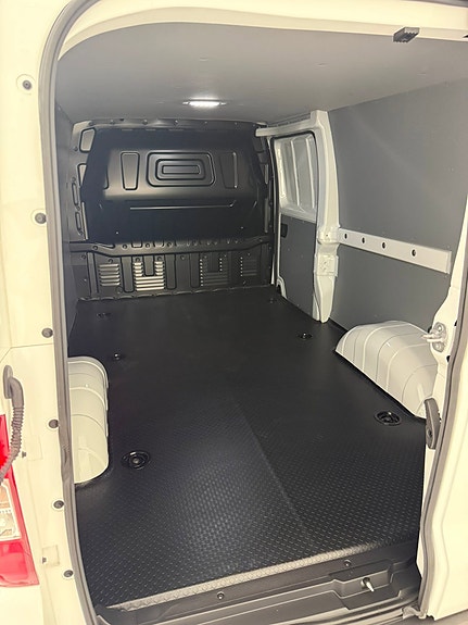 Maxus e-Deliver 3 8 of 25
