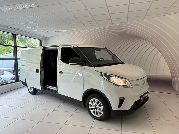 Maxus e-Deliver 3 2 of 25