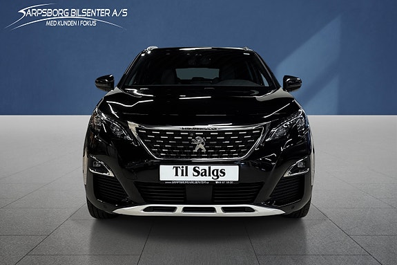 Peugeot 3008 2 of 5