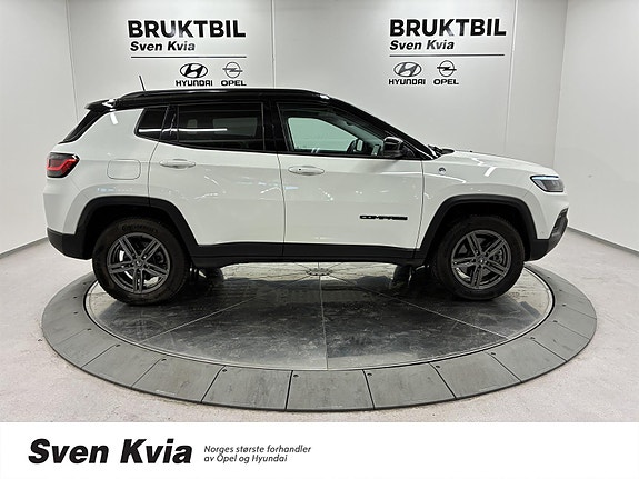 Jeep Compass 4 of 5