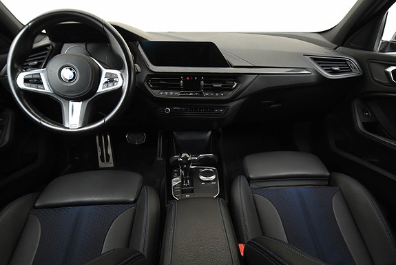 BMW 118i 5 of 5