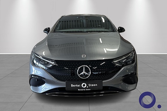 Mercedes-Benz EQE350 2 of 5