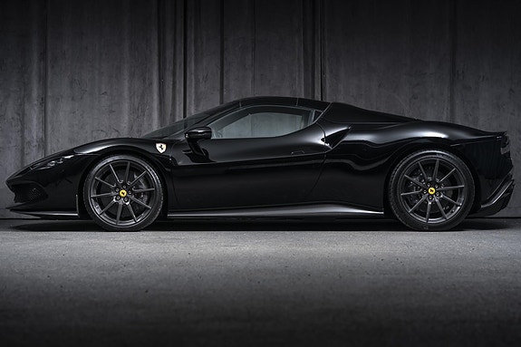 Ferrari 296 GTS 12 of 30