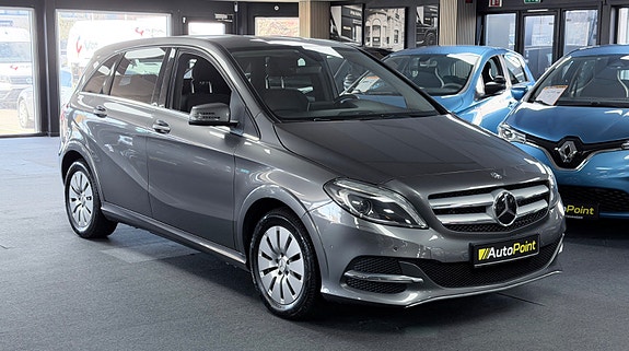Mercedes-Benz B-Klasse 3 of 5