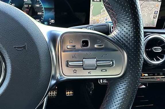 Mercedes-Benz A180 21 of 30