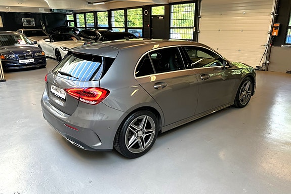 Mercedes-Benz A180 5 of 30