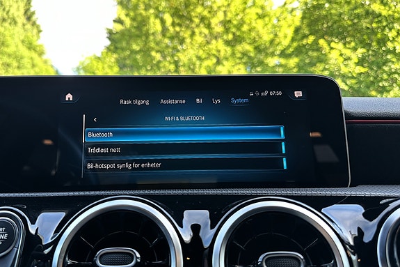 Mercedes-Benz A180 30 of 30