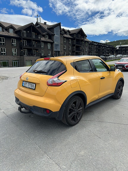 Nissan Juke 3 of 5