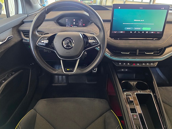Skoda Enyaq RS 15 of 30