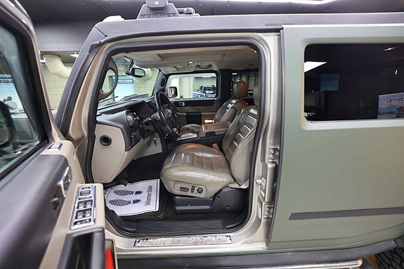 Hummer H2 28 of 30