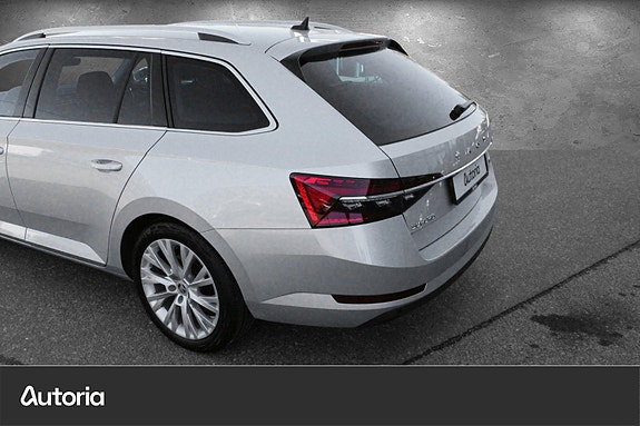 Skoda Superb 25 of 25