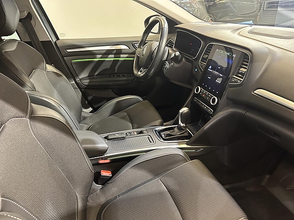 Renault Megane 9 of 9
