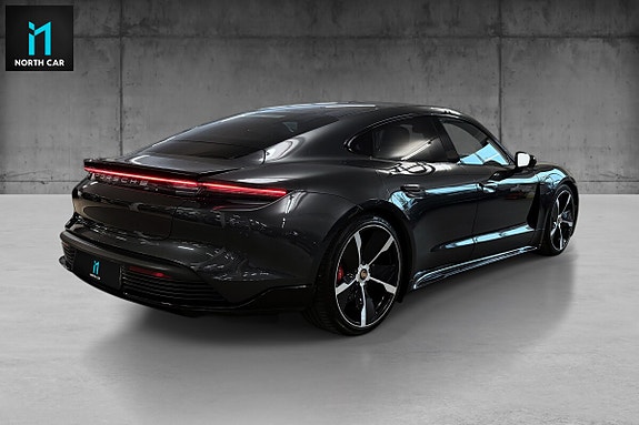 Porsche Taycan 5 of 5