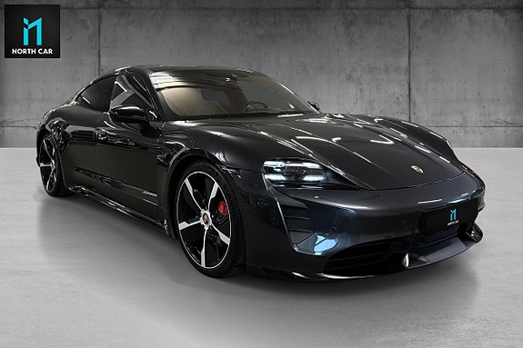 Porsche Taycan 3 of 5