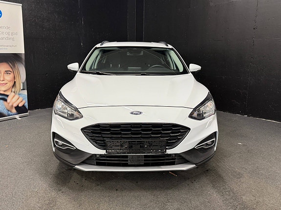 Ford Focus 2 of 5