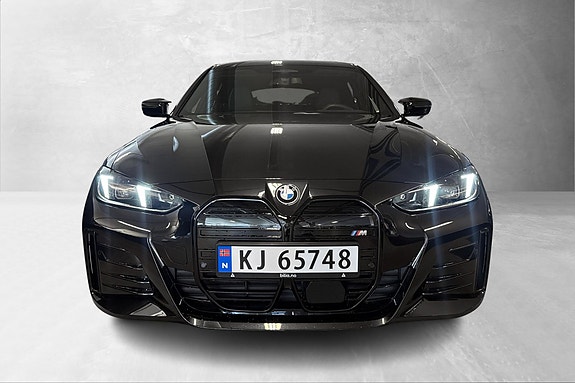 BMW i4 3 of 5