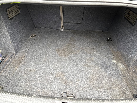 Audi A4 17 of 21
