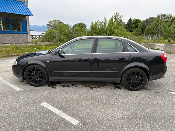 Audi A4 2 of 21