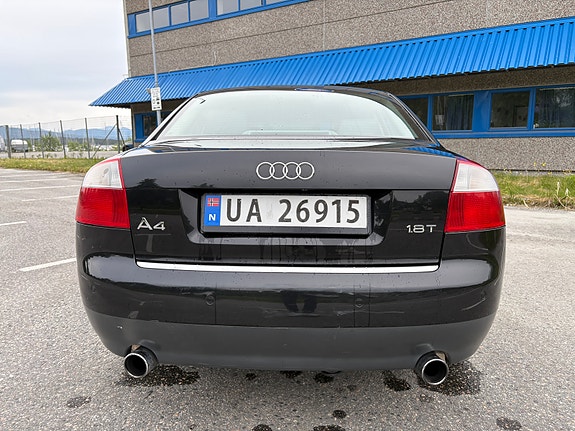 Audi A4 4 of 21