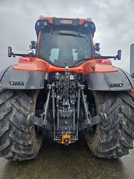 Valtra S416 2024, kr 2 689 000,-