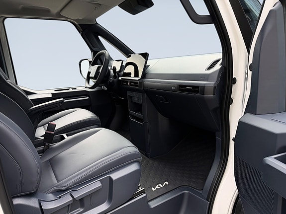 Kia PV5 11 of 25